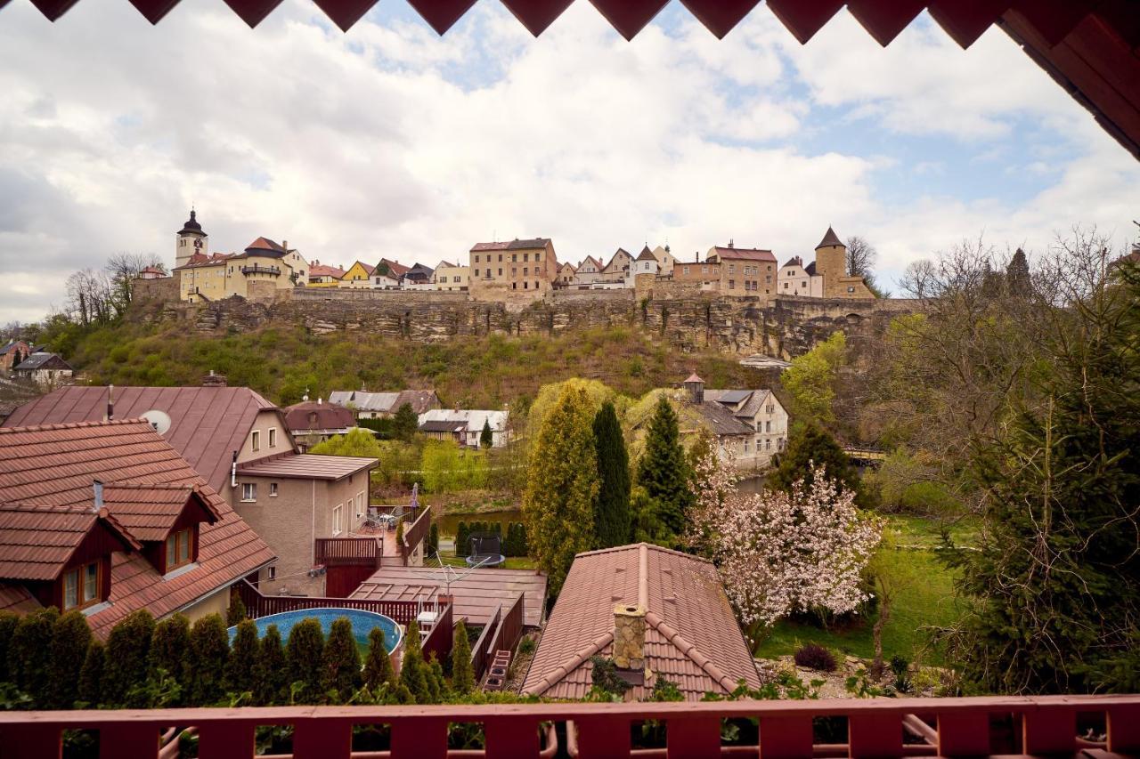 Penzion Na Hradcanech Nové Město nad Metují エクステリア 写真